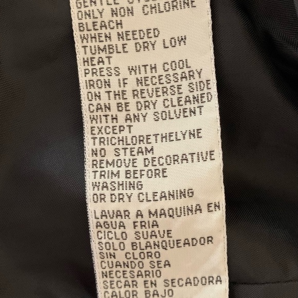 Evan Picone Embroidered Cocktail Dress in Black size 4 - Picture 8 of 8